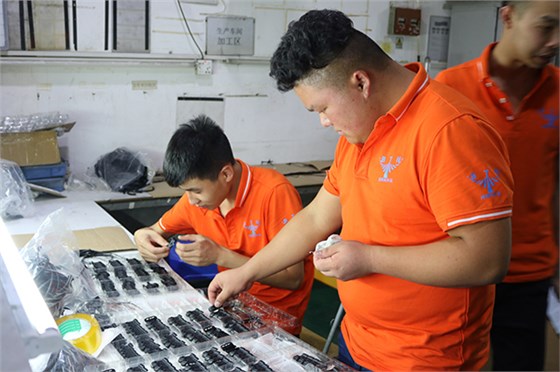 塑膠模具制造廠——博騰納力苛品質(zhì)，追求極致